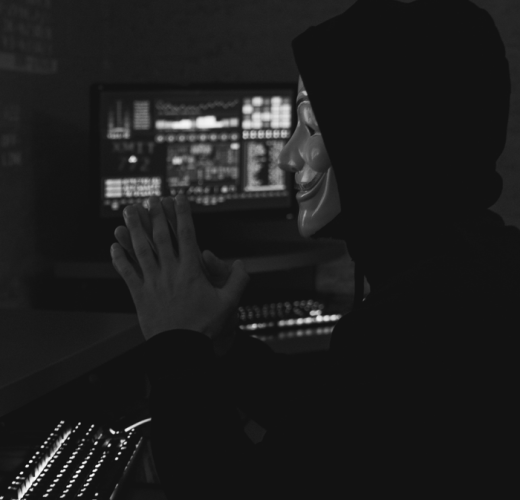 Studiu: Comportamente online și percepții care-i fac pe adolescenți și pe tineri vulnerabili în fața traficanților de persoane (6 martie 2023)